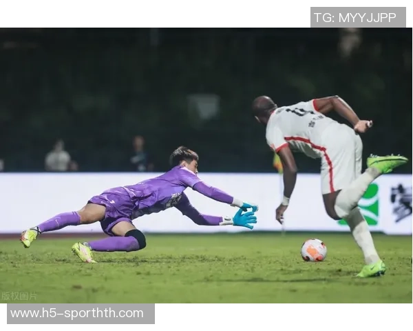 邵佳一因媒体压力选择沉默引发热议引发公众关注