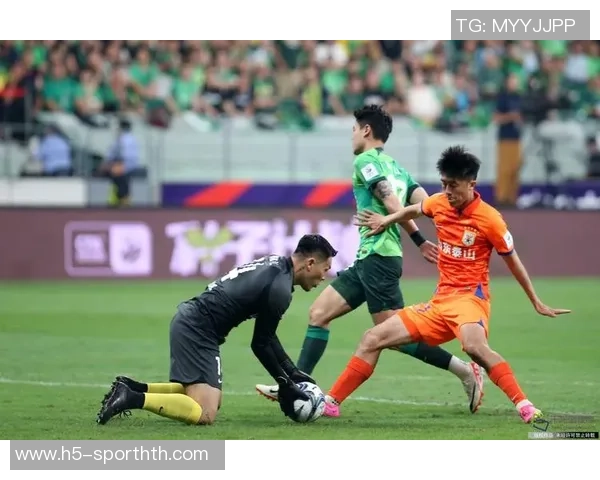 北京国安首发阵容揭晓决战足协杯决赛共赴荣耀之路一起加油! 北京国安首发阵容揭晓决战足协杯决赛共赴荣耀之路一起加油!